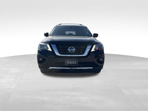 Used 2018 Nissan Pathfinder Platinum image 15