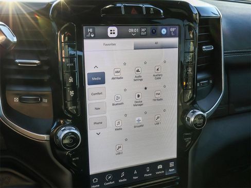 Used 2022 RAM 3500 Laramie image 39