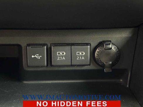 Used 2021 Toyota Highlander Limited AWD/4WD image 40