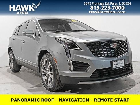 Used 2025 Cadillac XT5 Premium Luxury image 1