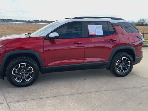 Used 2025 Chevrolet Equinox ACTIV w/ Safety and Technology Package image 6