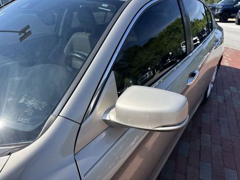 Used 2015 Honda Accord EX-L image 5