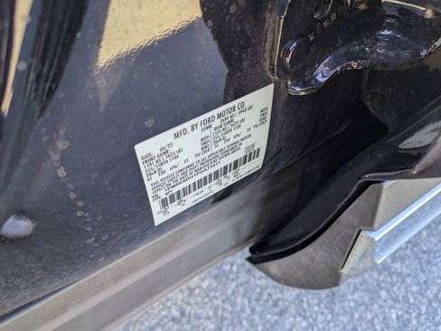 Certified 2023 Ford Explorer XLT w/ Equipment Group 202A image 34