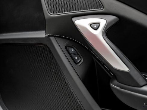 Used 2016 Chevrolet Corvette Stingray Coupe w/ Carbon Flash Badge Package RWD image 99