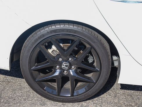 Used 2024 Honda Civic Sport image 7