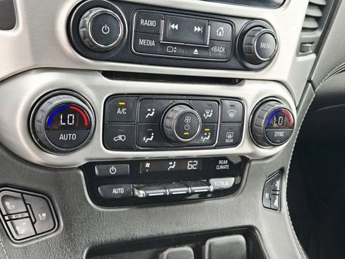Used 2019 GMC Yukon SLT AWD/4WD image 27