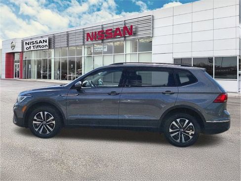 Used 2024 Volkswagen Tiguan S image 4