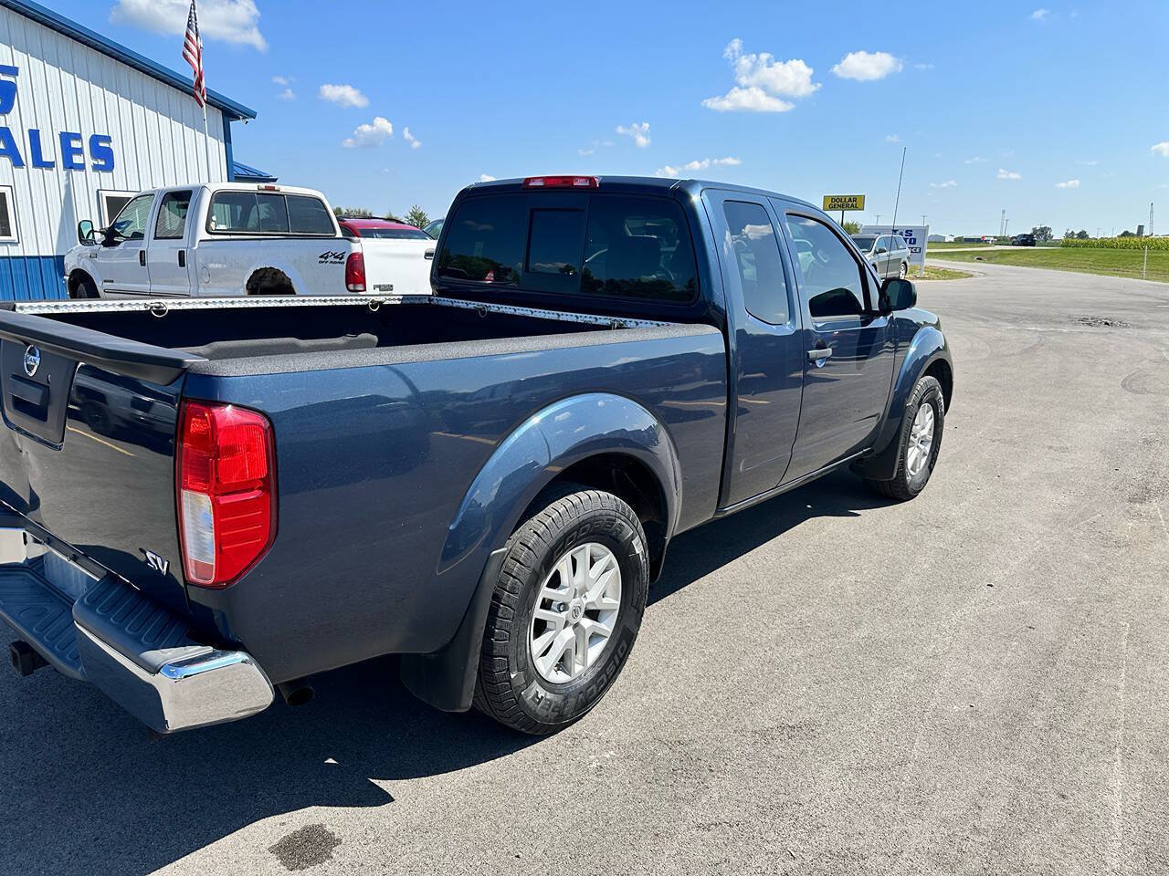 Used 2018 Nissan Frontier SV RWD image 7