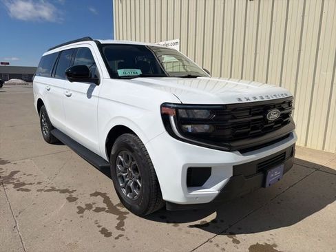 Certified 2025 Ford Expedition Max Active AWD/4WD image 2