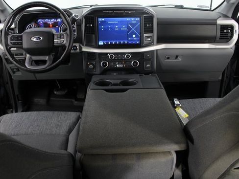 Used 2022 Ford F150 XLT w/ Equipment Group 302A High image 9