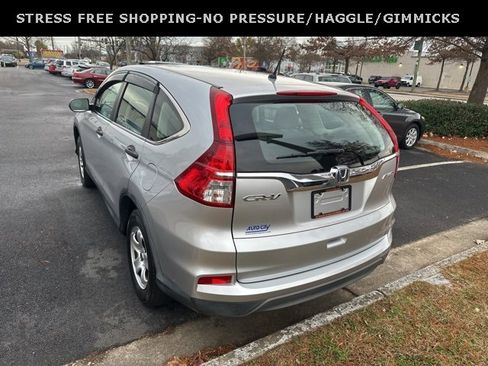 Used 2015 Honda CR-V LX image 3