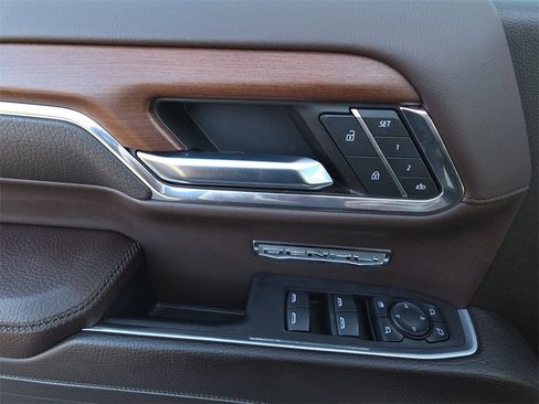 Certified 2023 GMC Sierra 1500 Denali w/ Denali Reserve Package image 16