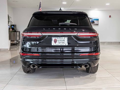 Used 2024 Lincoln Corsair Reserve w/ Jet Appearance Package image 13