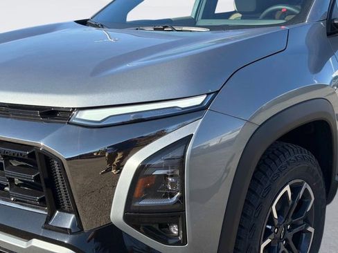 New 2026 Chevrolet Equinox ACTIV w/ Convenience Package III image 9