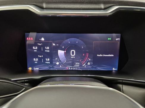 New 2026 GMC Canyon Elevation w/ Convenience Package image 11