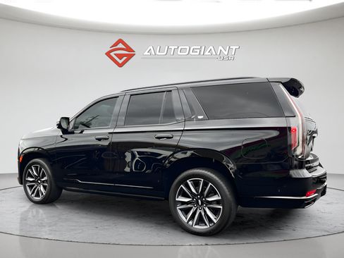 Used 2021 Cadillac Escalade Sport RWD image 4