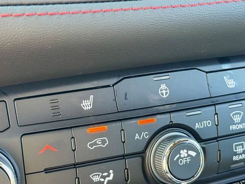 New 2026 Dodge Durango GT w/ Blacktop Package AWD/4WD image 22