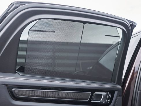 Used 2022 Porsche Cayenne Turbo GT image 47