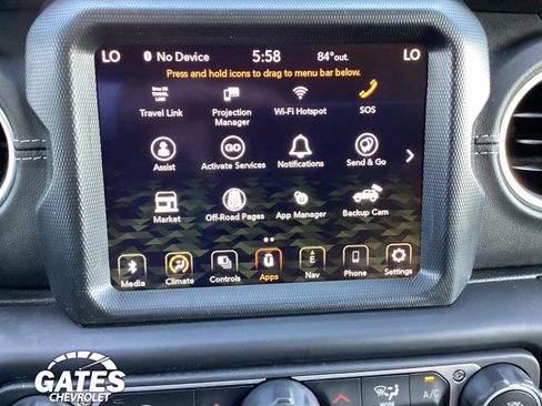 Used 2023 Jeep Wrangler Unlimited Sahara AWD/4WD image 3