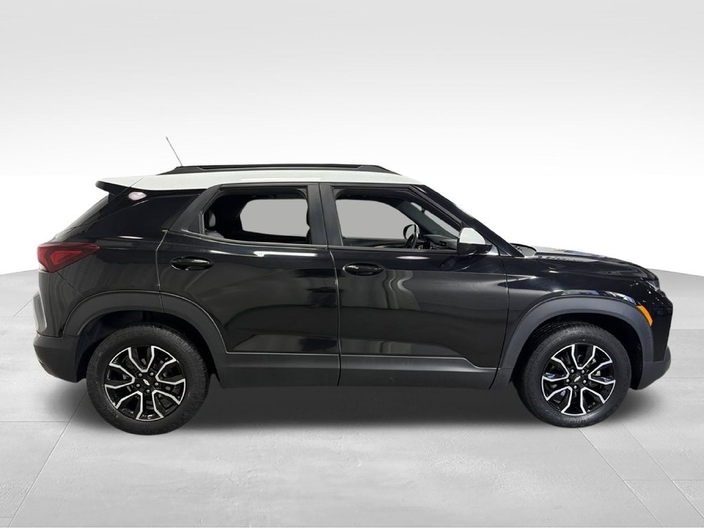 Used 2021 Chevrolet TrailBlazer ACTIV w/ Sun and Liftgate Package AWD/4WD image 7