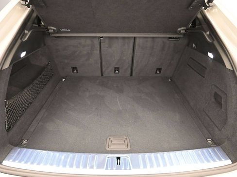 Certified 2023 Porsche Cayenne S Platinum AWD/4WD image 22