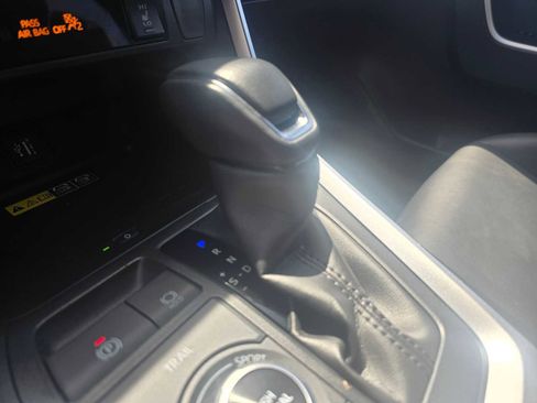 Used 2023 Toyota RAV4 XSE AWD/4WD image 34