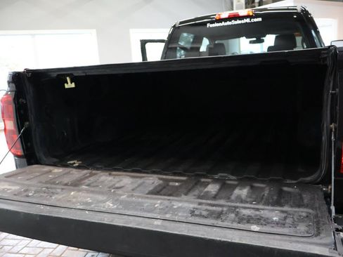 Used 2019 Chevrolet Silverado 2500 W/T w/ WT Convenience Package AWD/4WD image 15