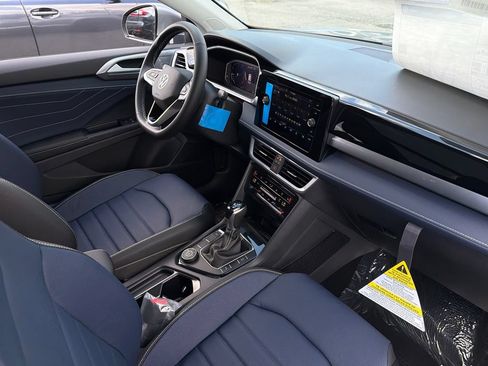 New 2026 Volkswagen Taos SEL AWD/4WD image 10