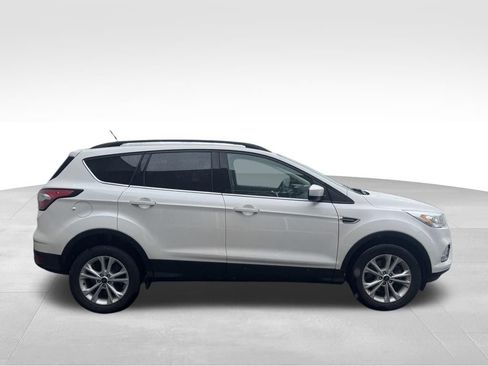 Used 2018 Ford Escape SEL w/ Ford Safe & Smart Package AWD/4WD image 2