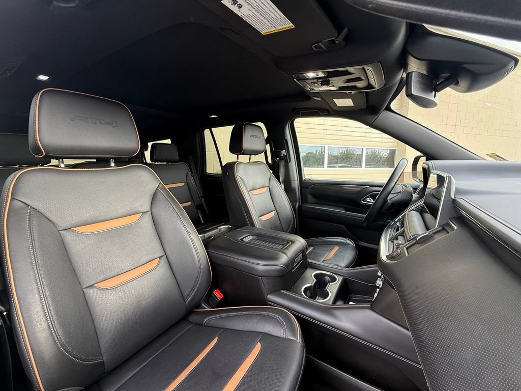 Used 2023 GMC Yukon AT4 w/ AT4 Premium Package AWD/4WD image 14