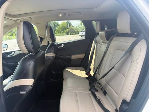 Used 2020 Ford Escape SEL AWD/4WD image 16