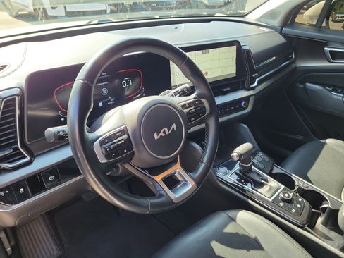 Used 2023 Kia Sportage EX FWD image 22