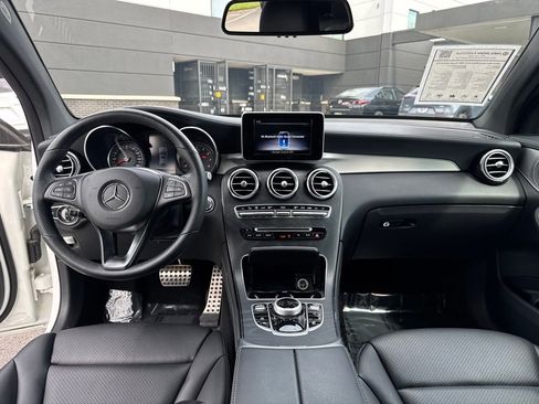 Used 2019 Mercedes-Benz GLC 300 4MATIC Coupe image 12