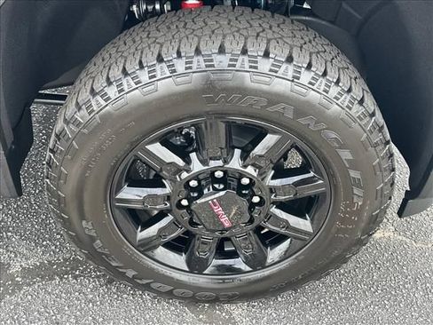 New 2026 GMC Sierra 2500 AT4 w/ AT4 Premium Plus Package AWD/4WD image 15