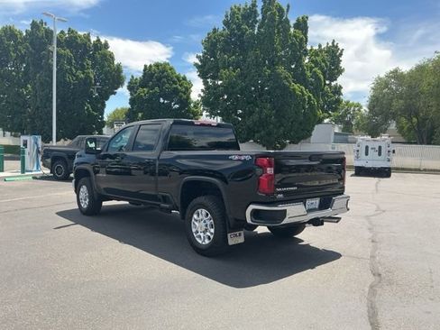 Used 2026 Chevrolet Silverado 2500 LT w/ All Star Edition AWD/4WD image 8
