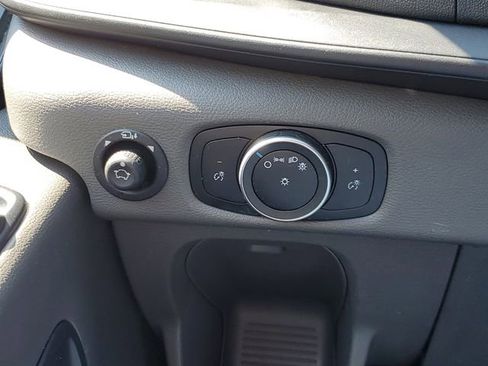 Used 2020 Ford Transit 150 XL RWD image 12