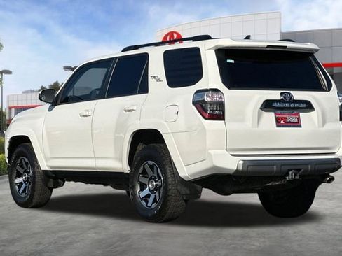 Used 2020 Toyota 4Runner TRD Off-Road AWD/4WD image 6