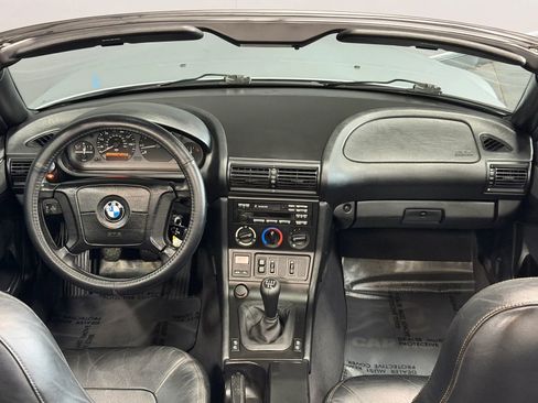 Used 1996 BMW Z3 1.9 RWD image 10