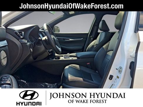 Used 2024 INFINITI QX50 Sport AWD/4WD image 11