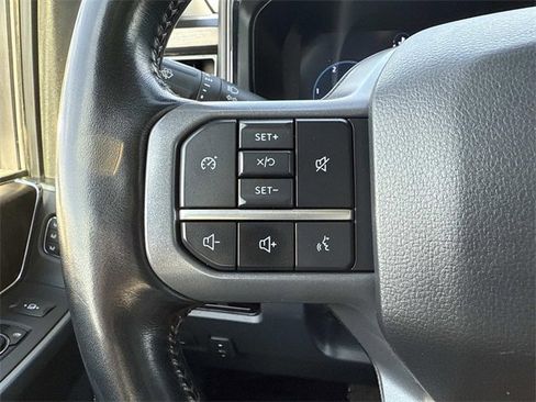 Used 2023 Ford F350 Lariat w/ Chrome Package image 27