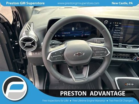 New 2026 Chevrolet Equinox LT w/ Convenience Package II AWD/4WD image 10