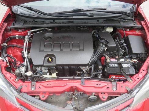 Used 2017 Toyota Corolla SE FWD image 36