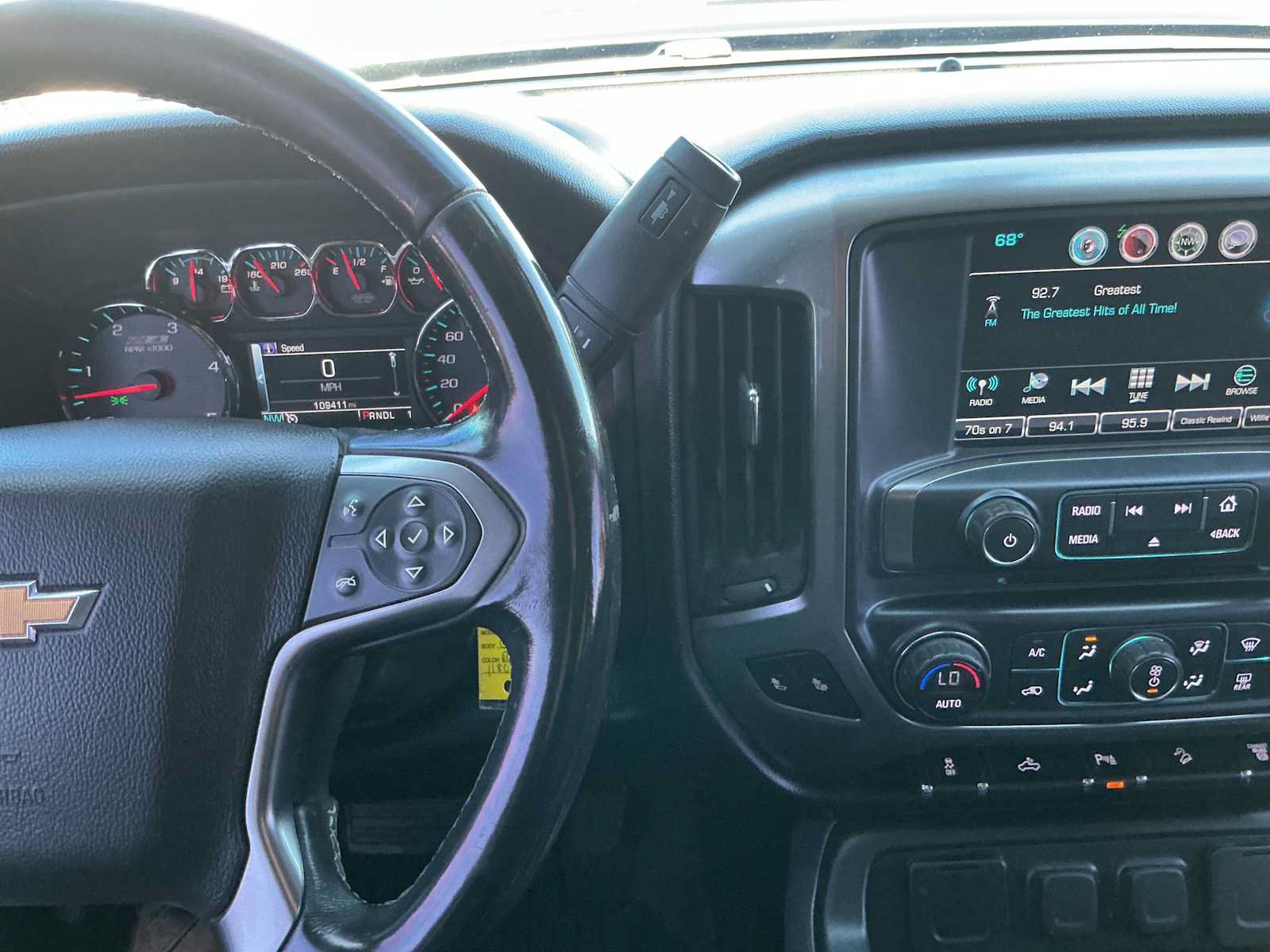 Used 2019 Chevrolet Silverado 2500 LT w/ Midnight Edition AWD/4WD image 11