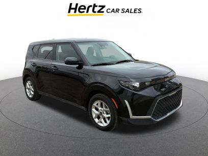 Used 2025 Kia Soul LX w/ LX Technology Package