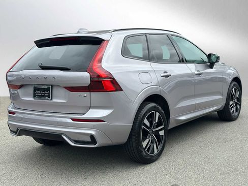 Used 2026 Volvo XC60 T8 Core w/ Protection Package Premier AWD/4WD image 3