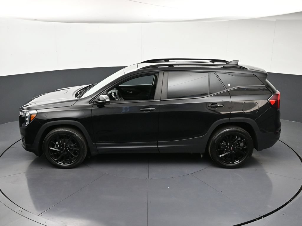 Certified 2023 GMC Terrain SLE w/ Driver Convenience Package AWD/4WD image 17
