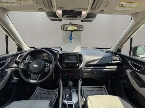 Used 2023 Subaru Forester AWD/4WD image 12