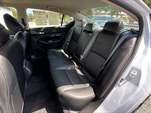 Used 2023 Nissan Altima 2.5 SR FWD image 29