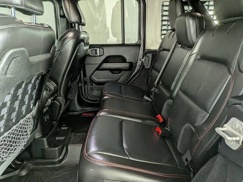 Used 2021 Jeep Wrangler Unlimited Rubicon AWD/4WD image 37
