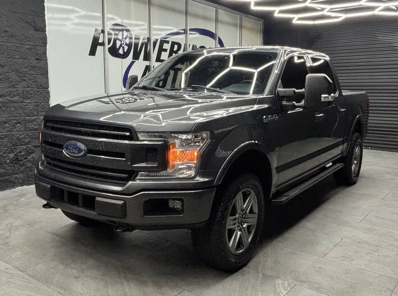 Used 2019 Ford F150 XLT w/ Equipment Group 302A Luxury AWD/4WD image 2